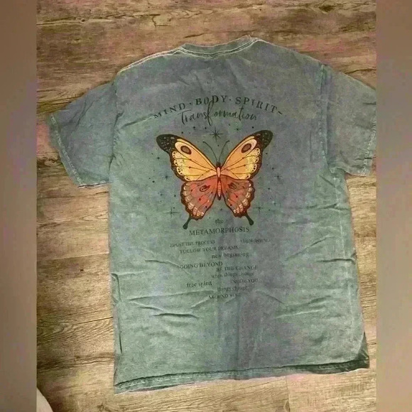 Tillys butterfly T-shirt acid wash/ distressed size small EUC - Picture 3 of 3